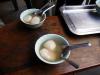 Bánh chay - Boules de riz gluant fourrées au haricot, trempées dans un sirop