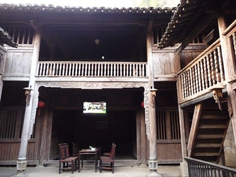 Intérieur de la maison ancienne de Dong Van